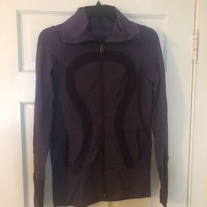 Lululemon workout jacket size 4